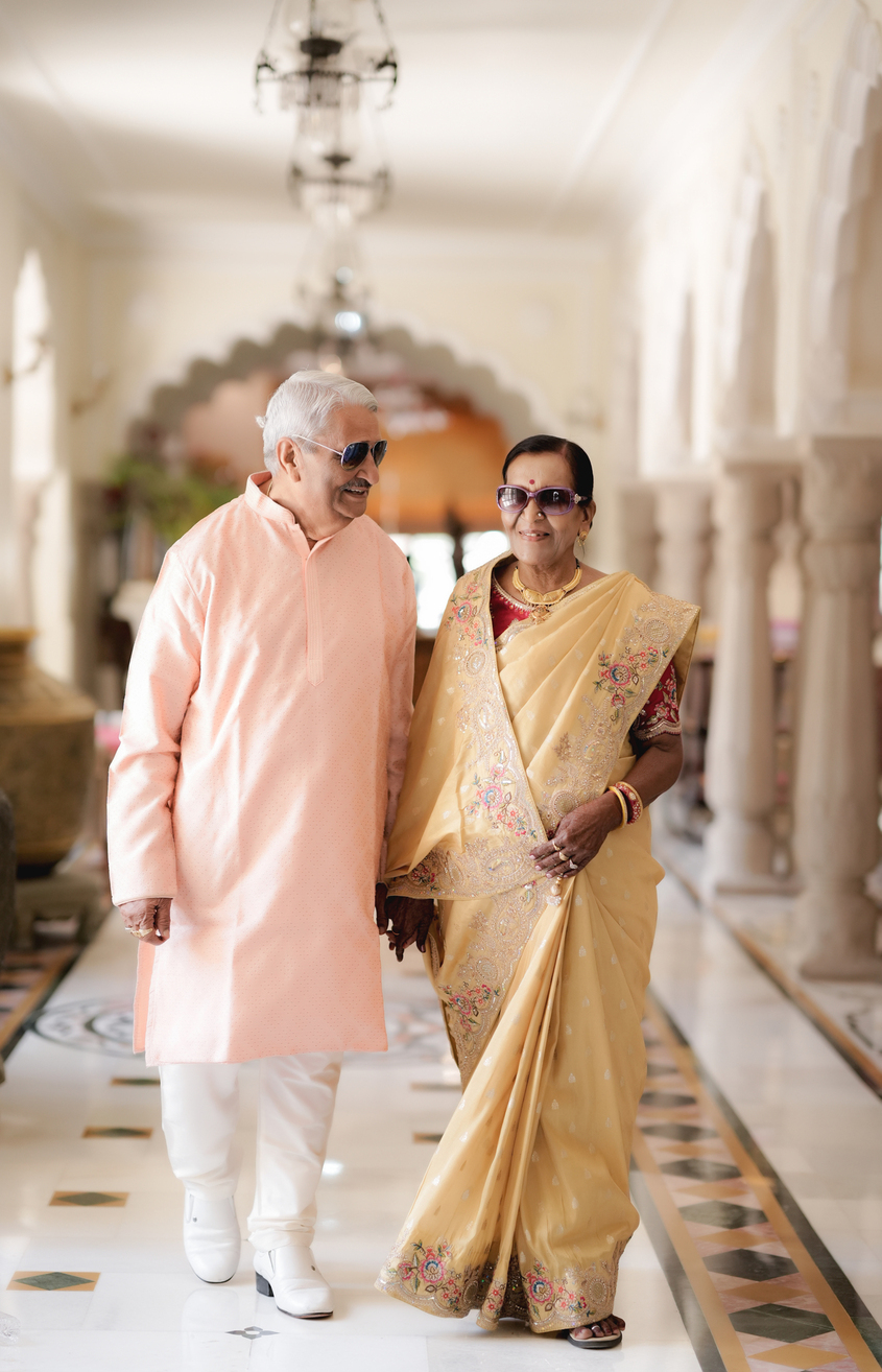 B.M. Sharma & Saroj Sharma wedding photography photograph in Jaipur, Rajasthan
